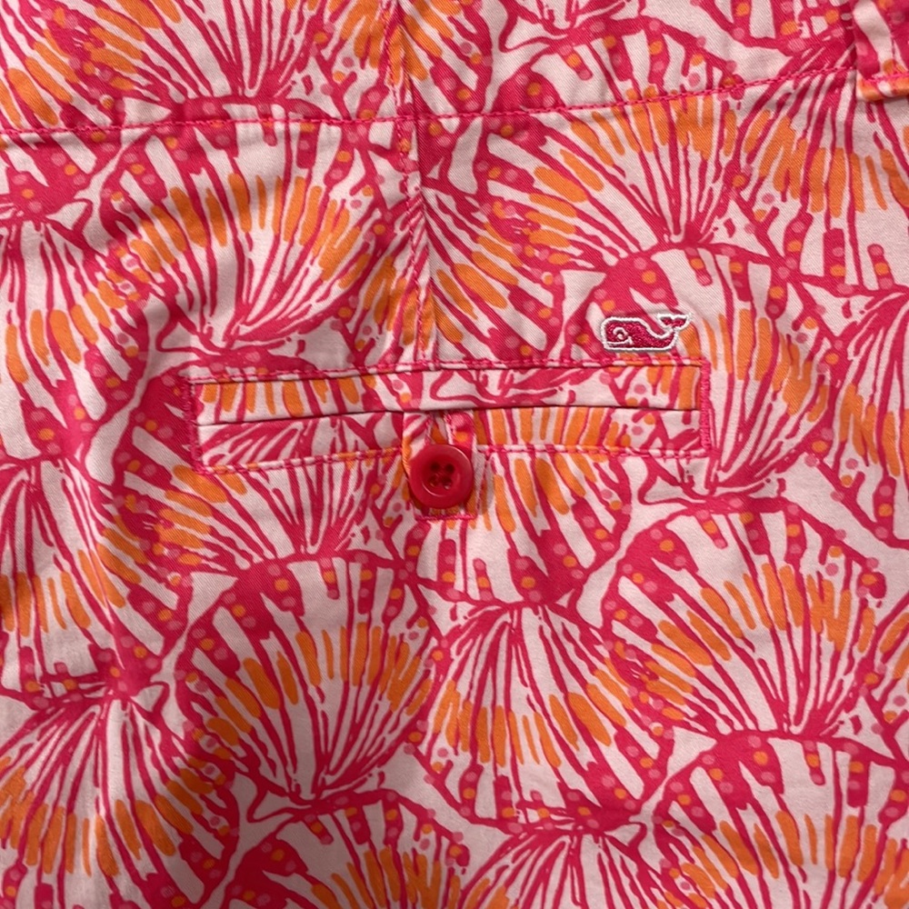 Vineyard Vines Pink and Orange Shell Print Women’s Shorts - Picture 8 of 16